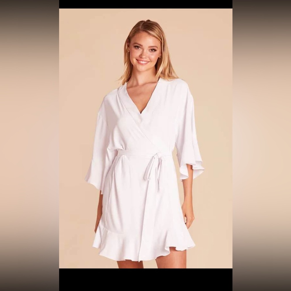 White Birdy Grey Kenny Wrap Robe